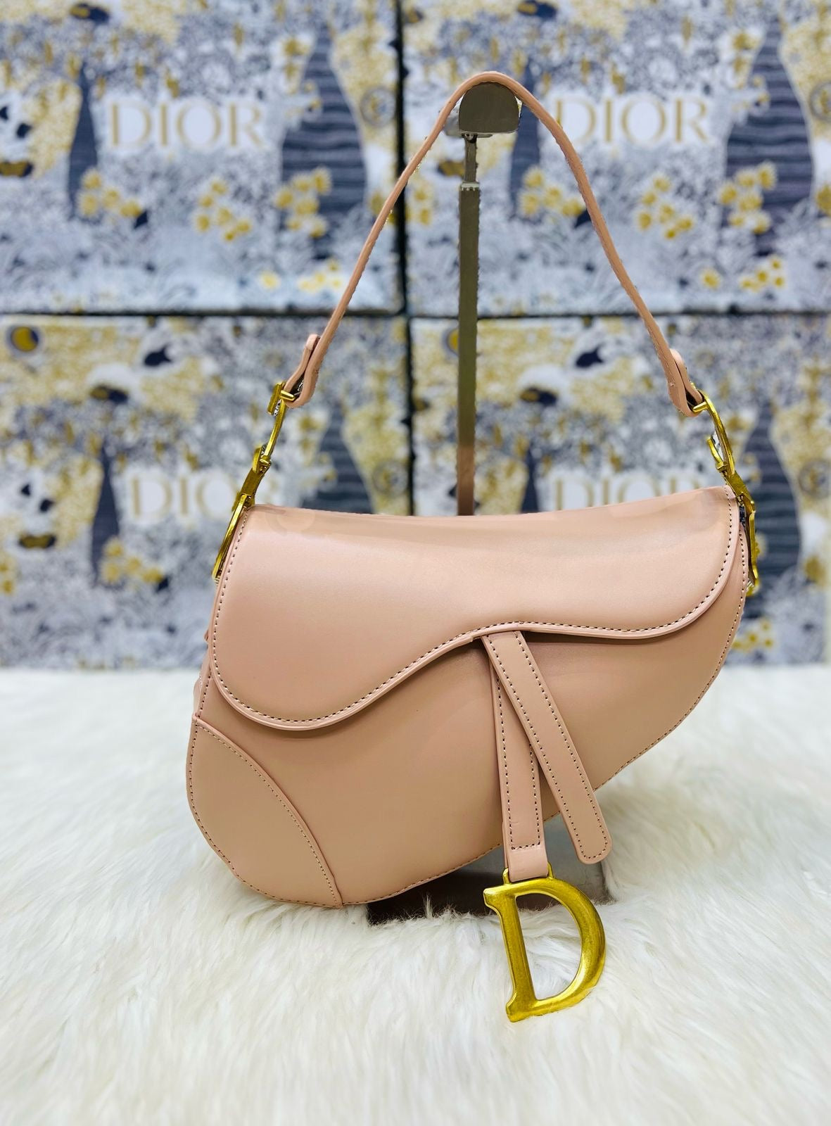 OP-DIOR-SADDLE