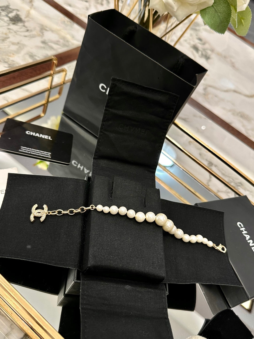 CHANEL-OP-JW1