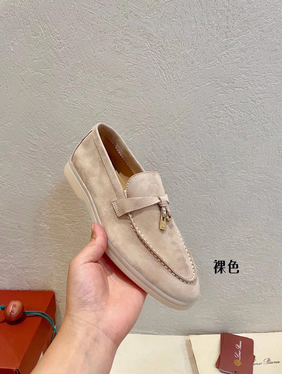 LP-SHOES-OP