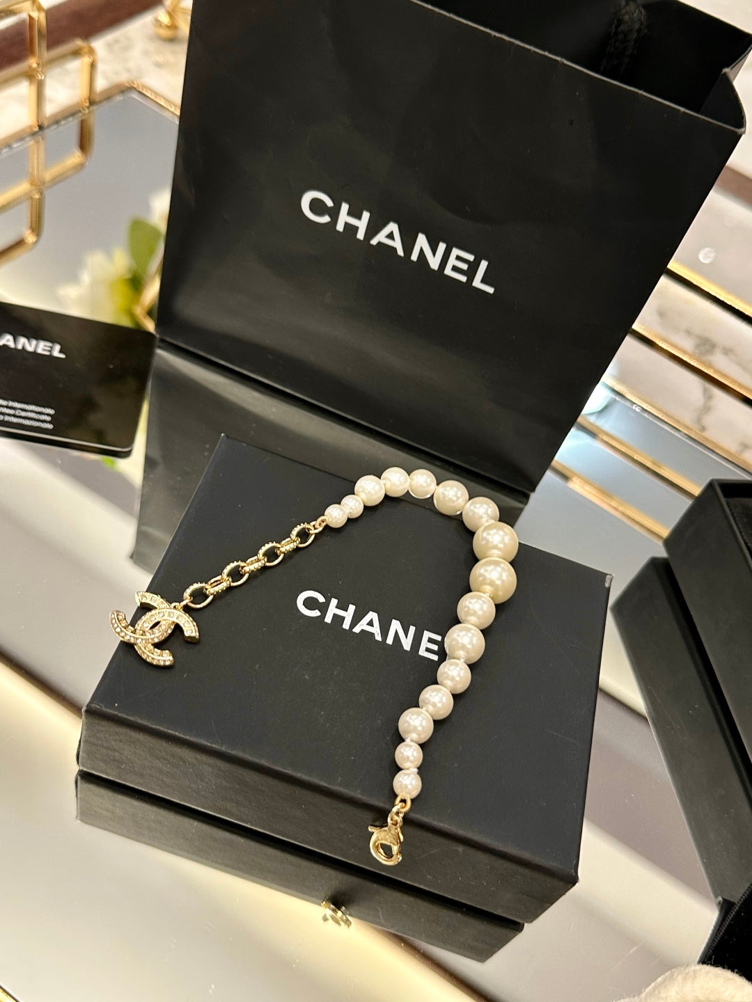 CHANEL-OP-JW1