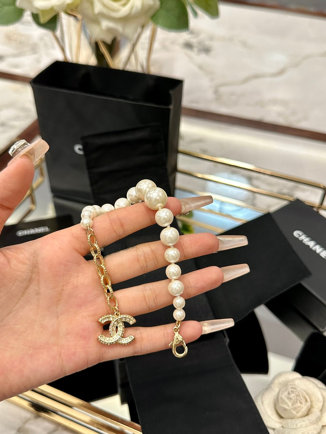 CHANEL-OP-JW1