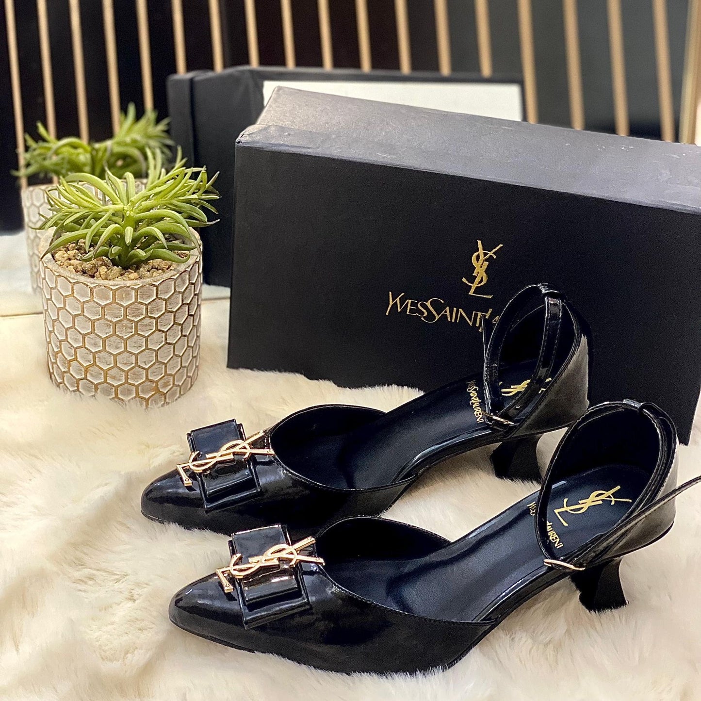 YSL-OP-HEEL