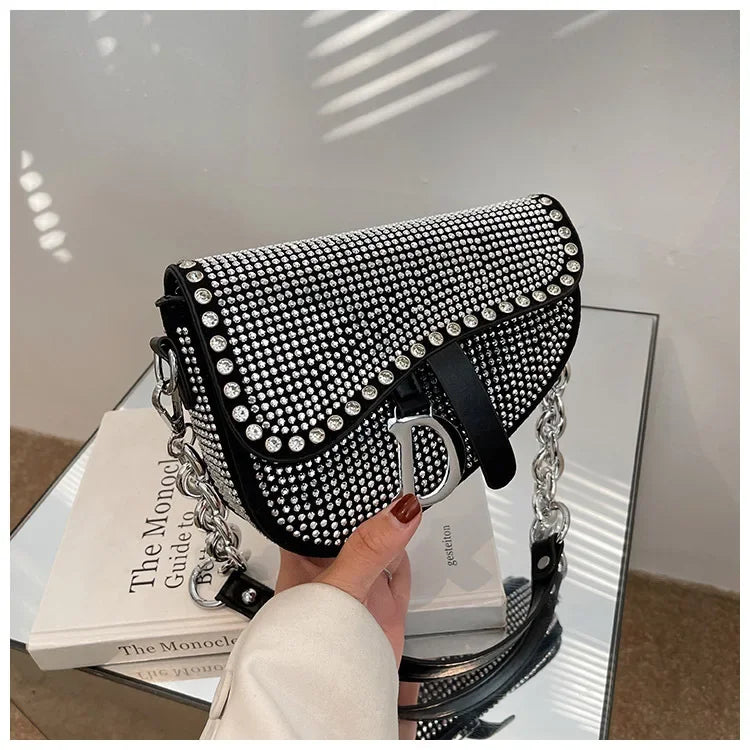 Aslant-Saddle-Bag
