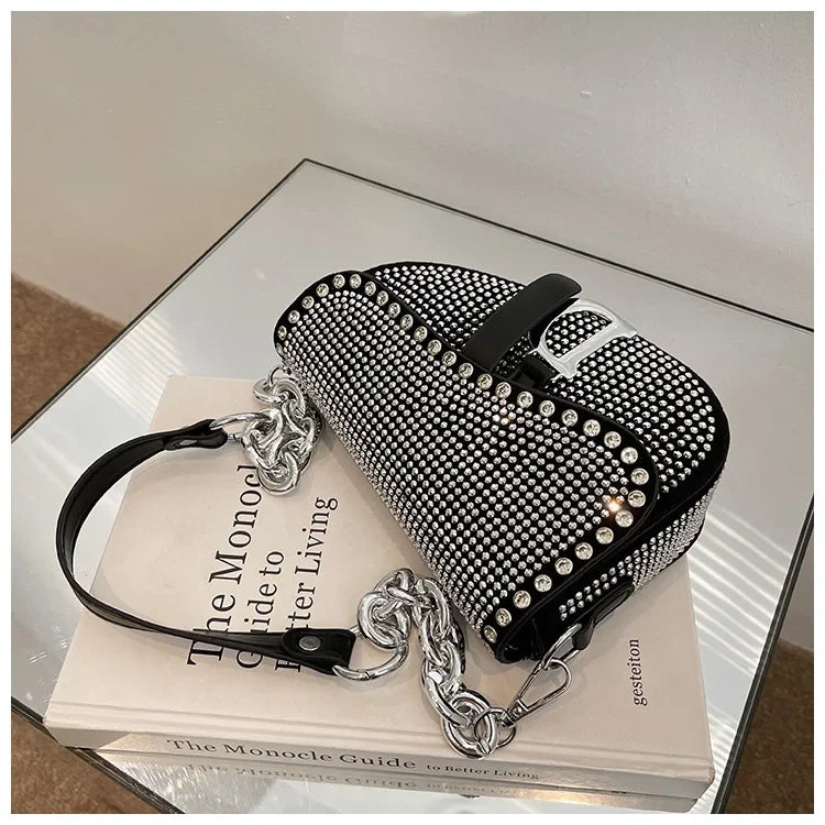 Aslant-Saddle-Bag