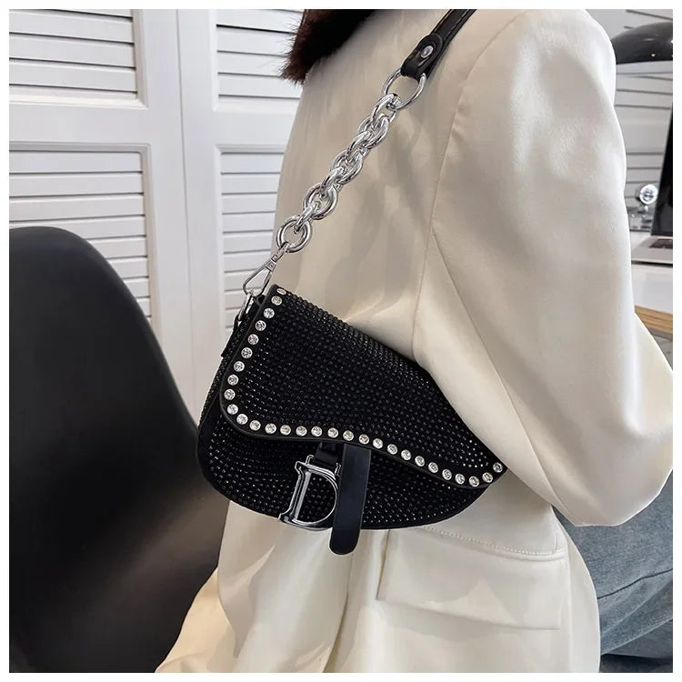 Aslant-Saddle-Bag