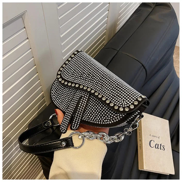 Aslant-Saddle-Bag