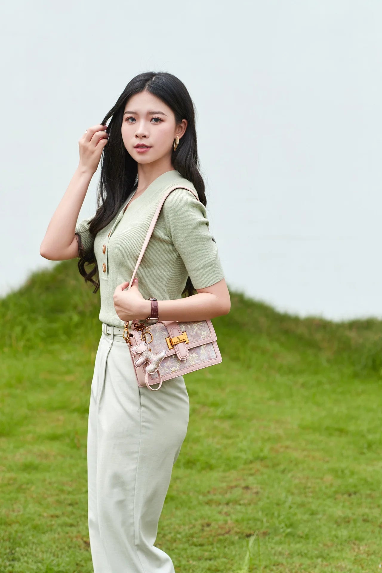 CHINESE STYLE PINK EMBOSSED BAG