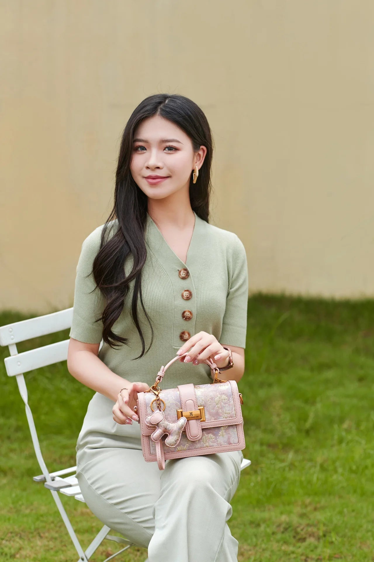 CHINESE STYLE PINK EMBOSSED BAG