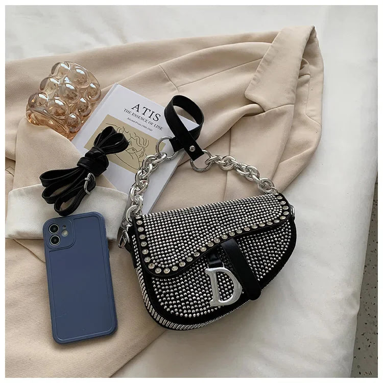 Aslant-Saddle-Bag