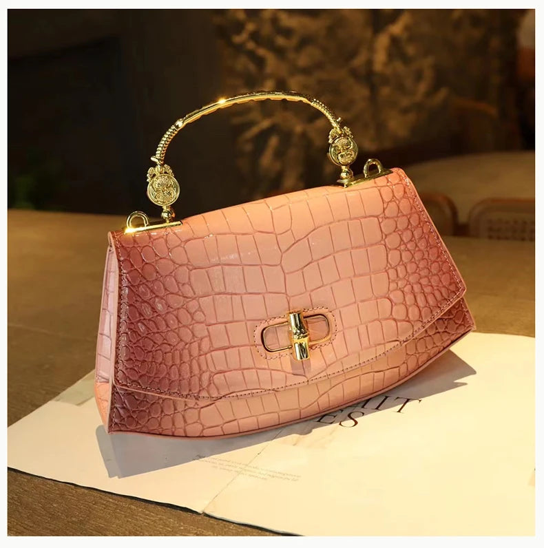 CROCODILE-OP-BAG