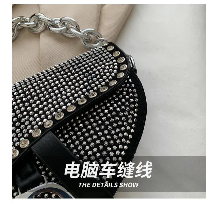 Aslant-Saddle-Bag