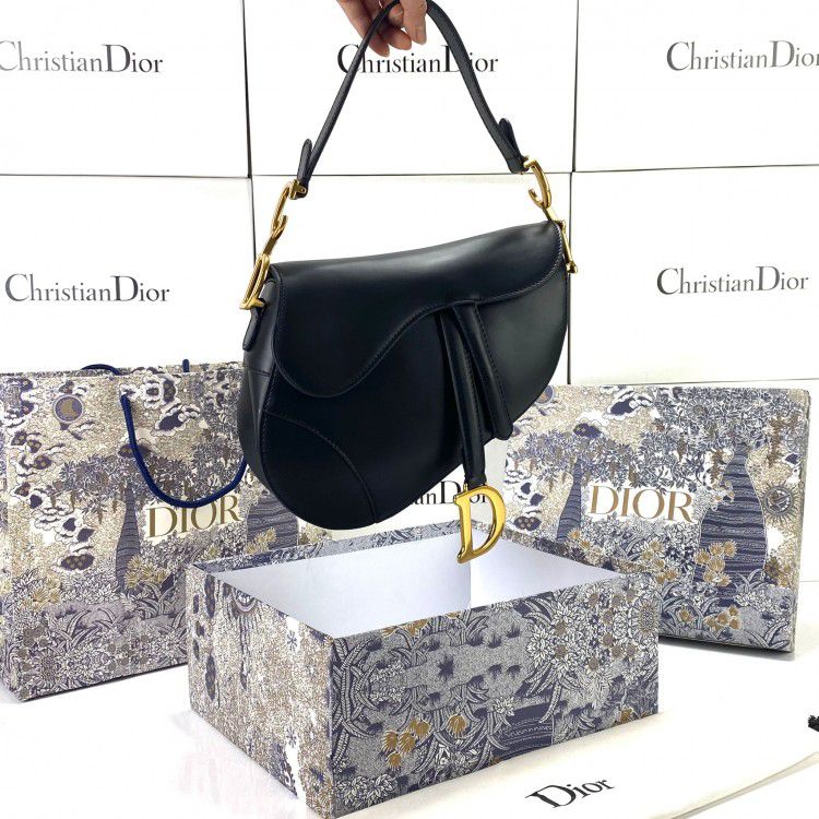 OP-DIOR-SADDLE