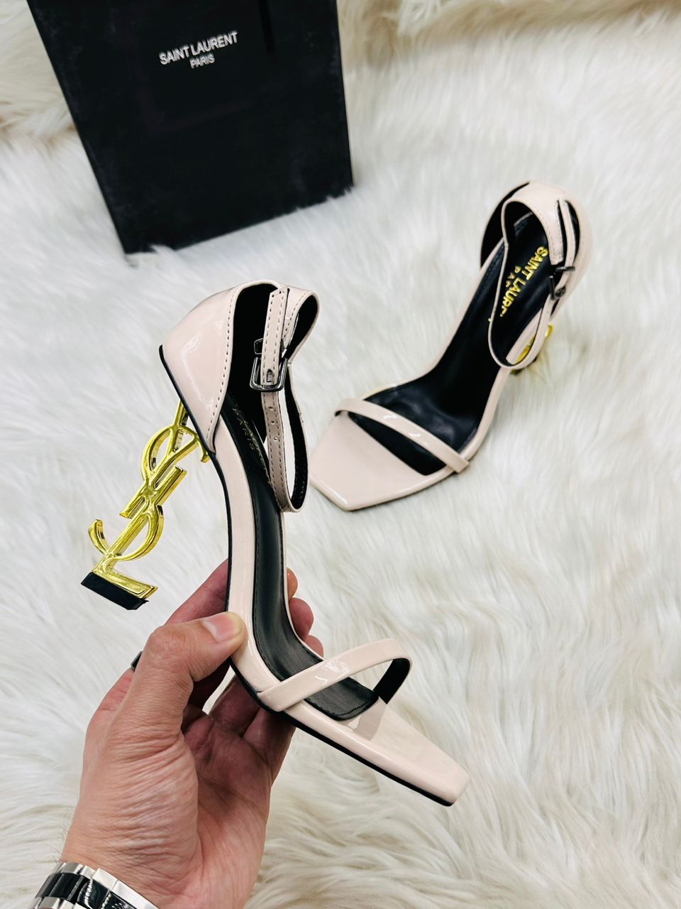 YSL HEEL C17