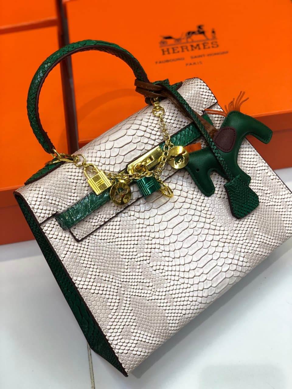HERMES-OP-KELLY