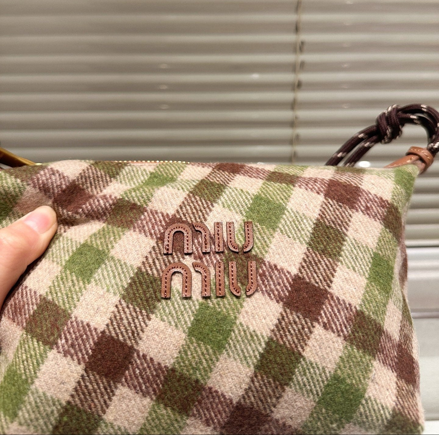 OP-MIUMIU-PLAID