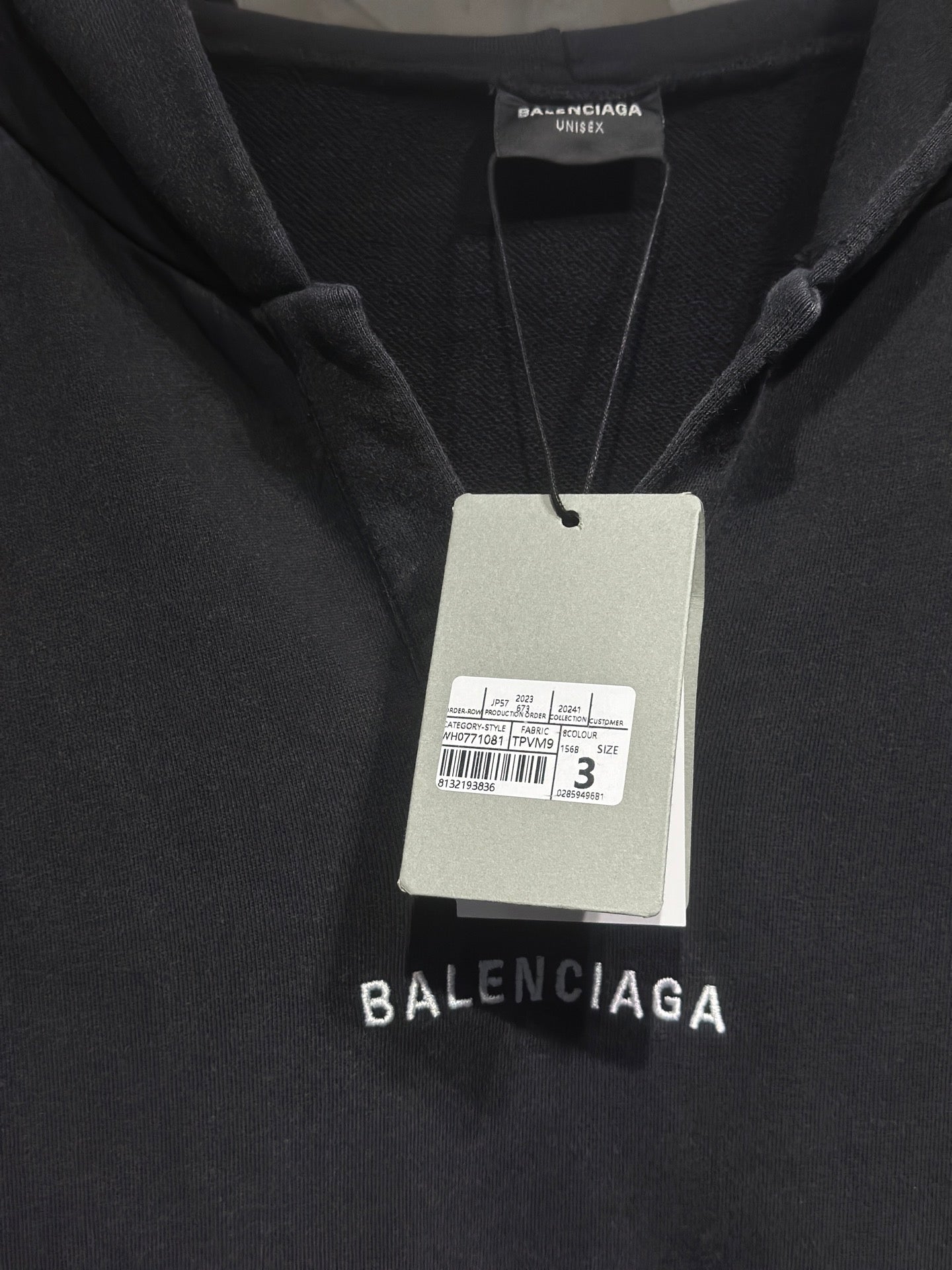 OP-BALENCIAGA-TAJIMA