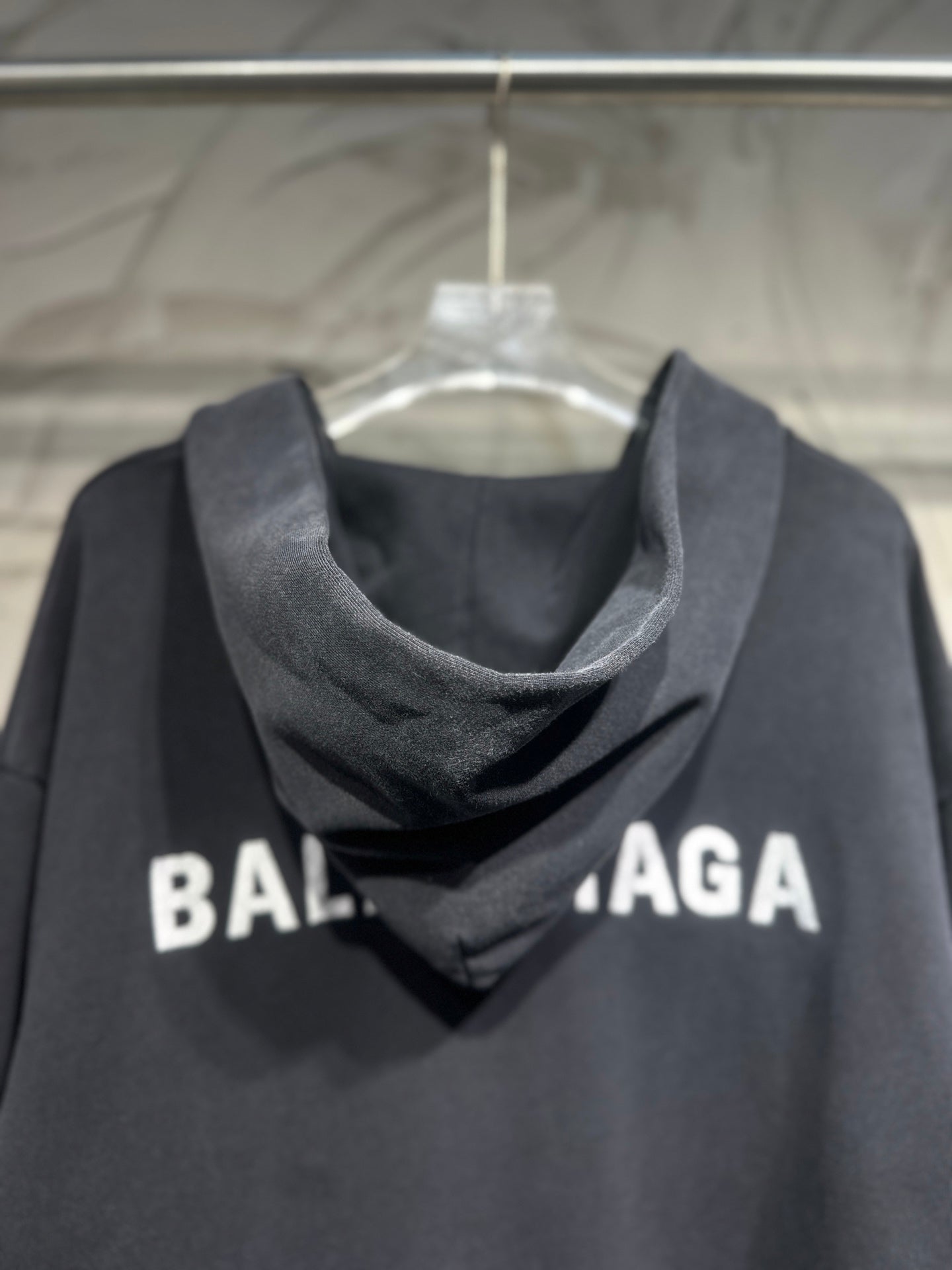 OP-BALENCIAGA-TAJIMA