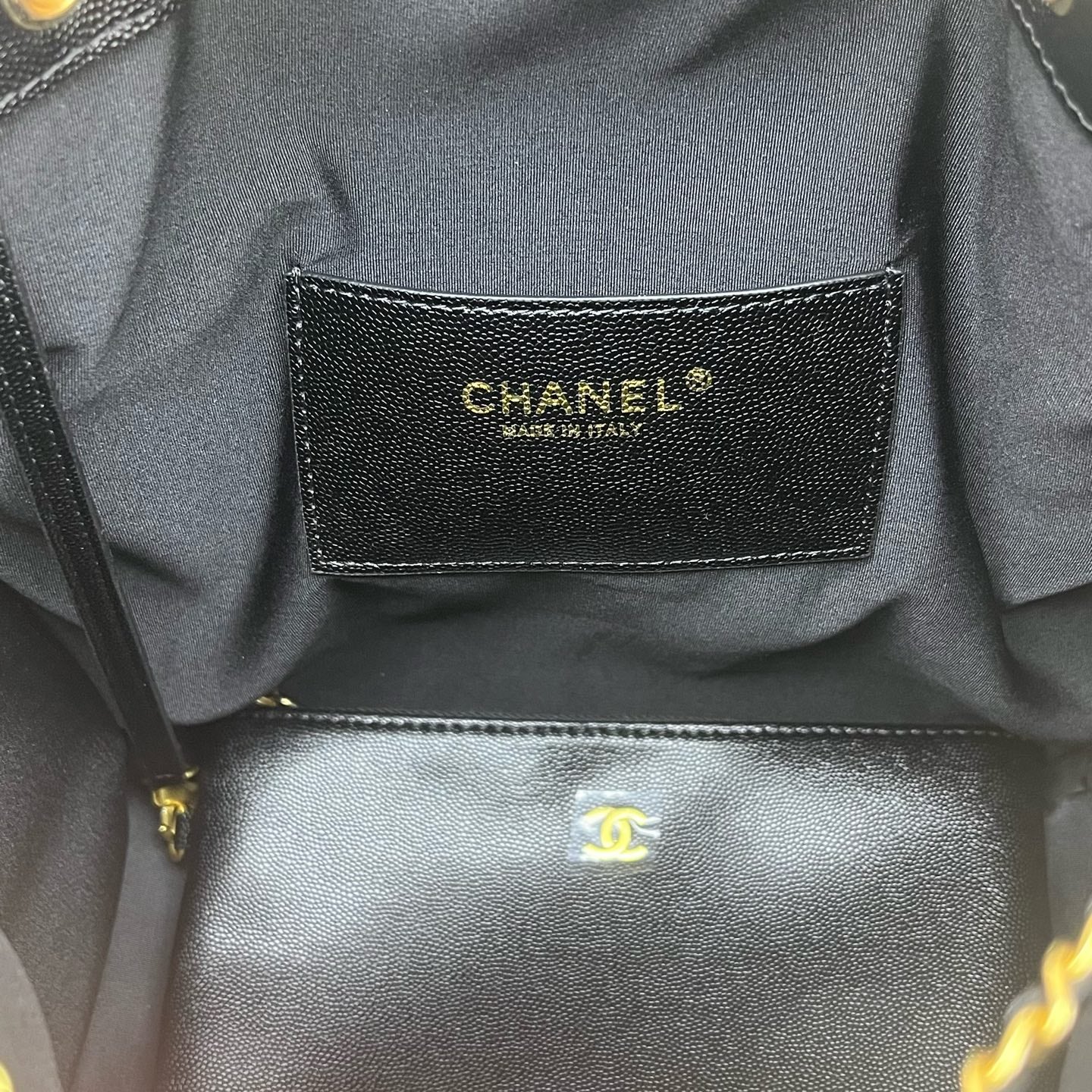 OP-CHANEL-HOBO
