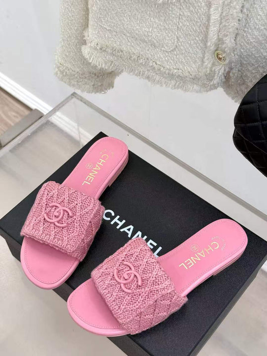 CHANEL-OP-FLAT