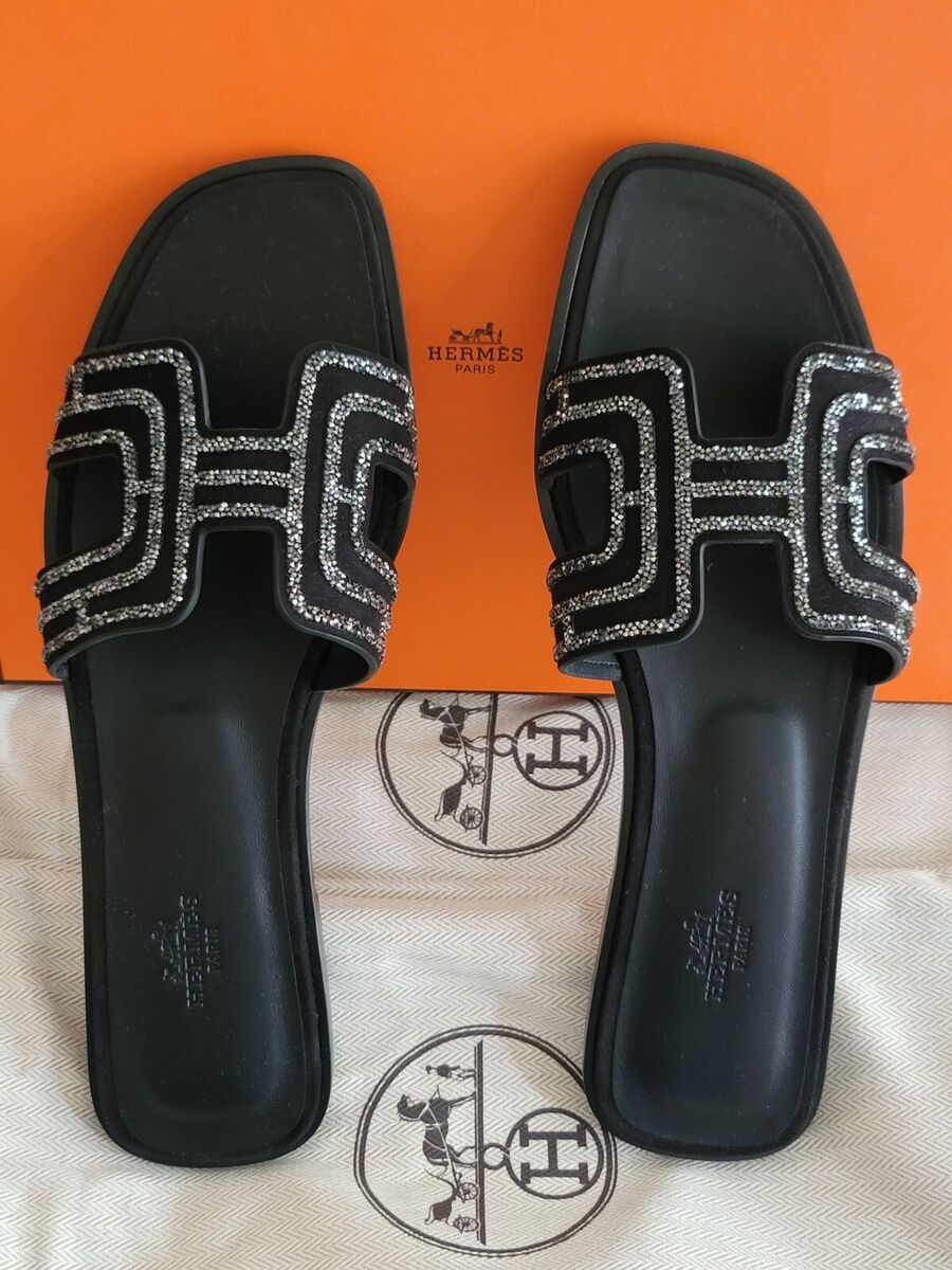 HERMES SLIDE-23