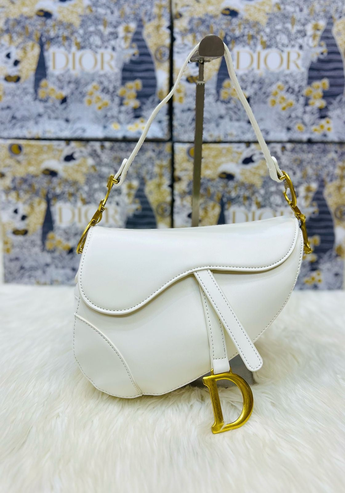 OP-DIOR-SADDLE