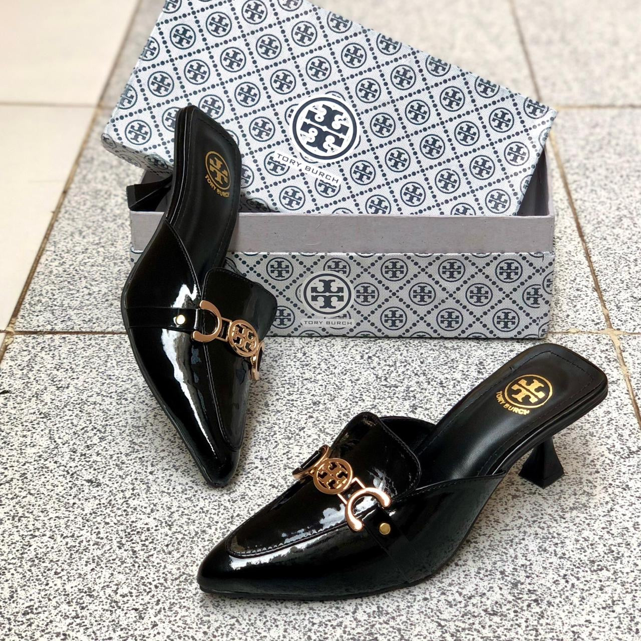 TORY-HEEL-OP