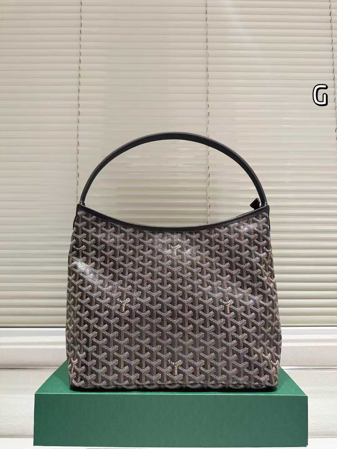 OP-GOYARD-HOBO