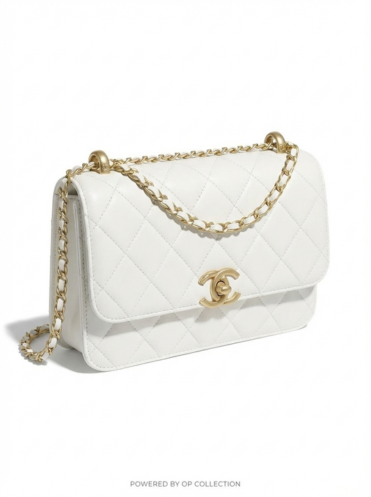 OP-CHANEL-GOLD PEARL