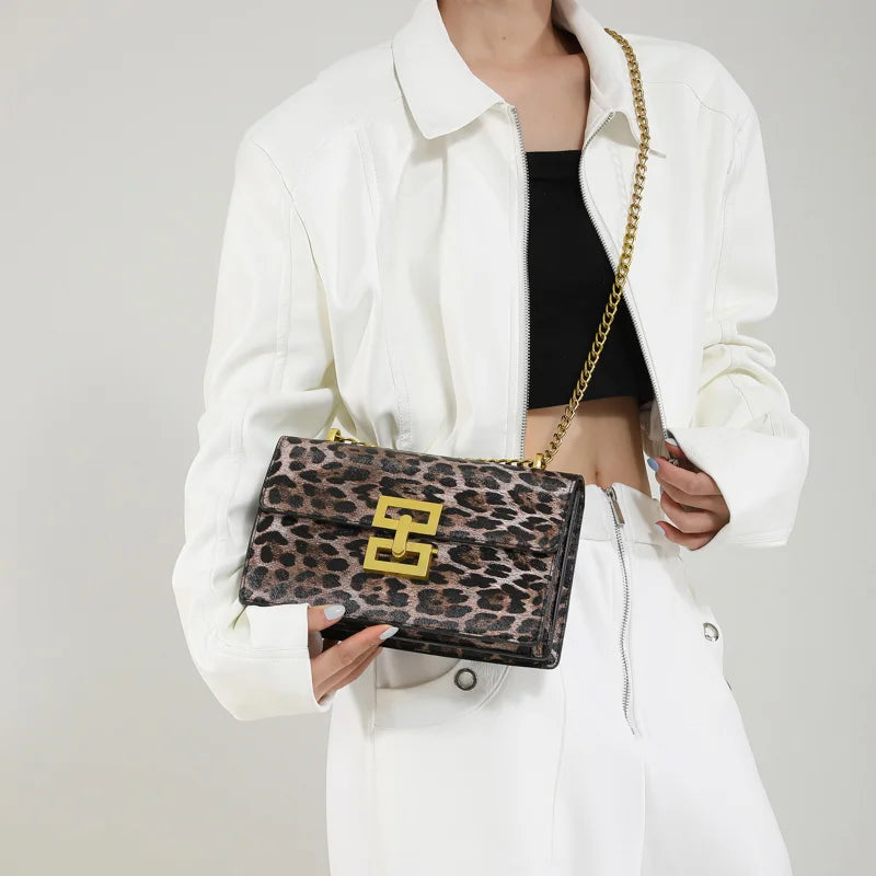 Leopard-Op-Bag