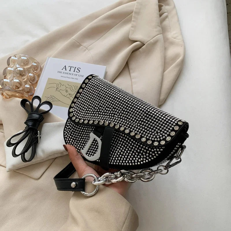 Aslant-Saddle-Bag