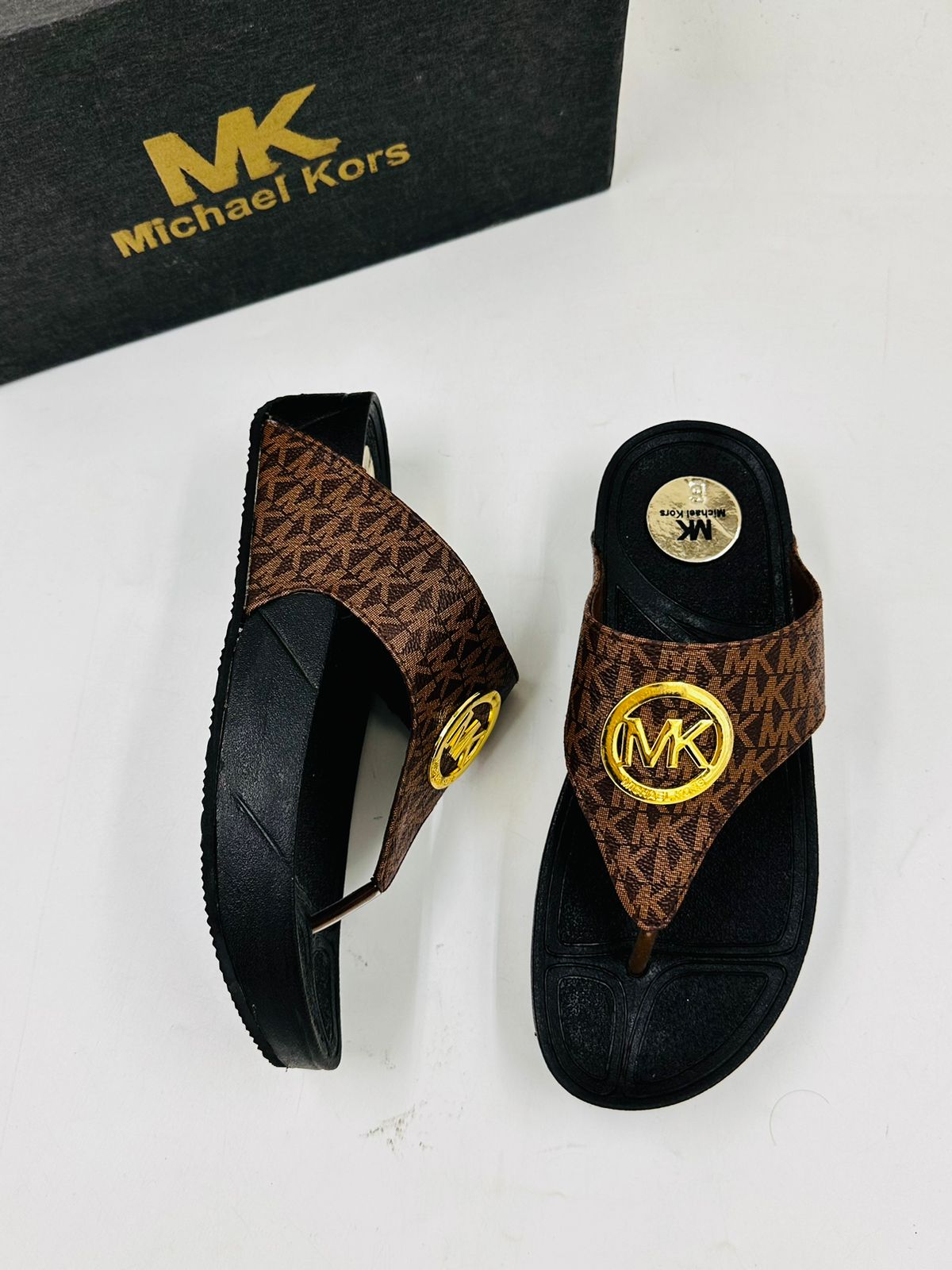 MICHAEL KORS FLAT-2