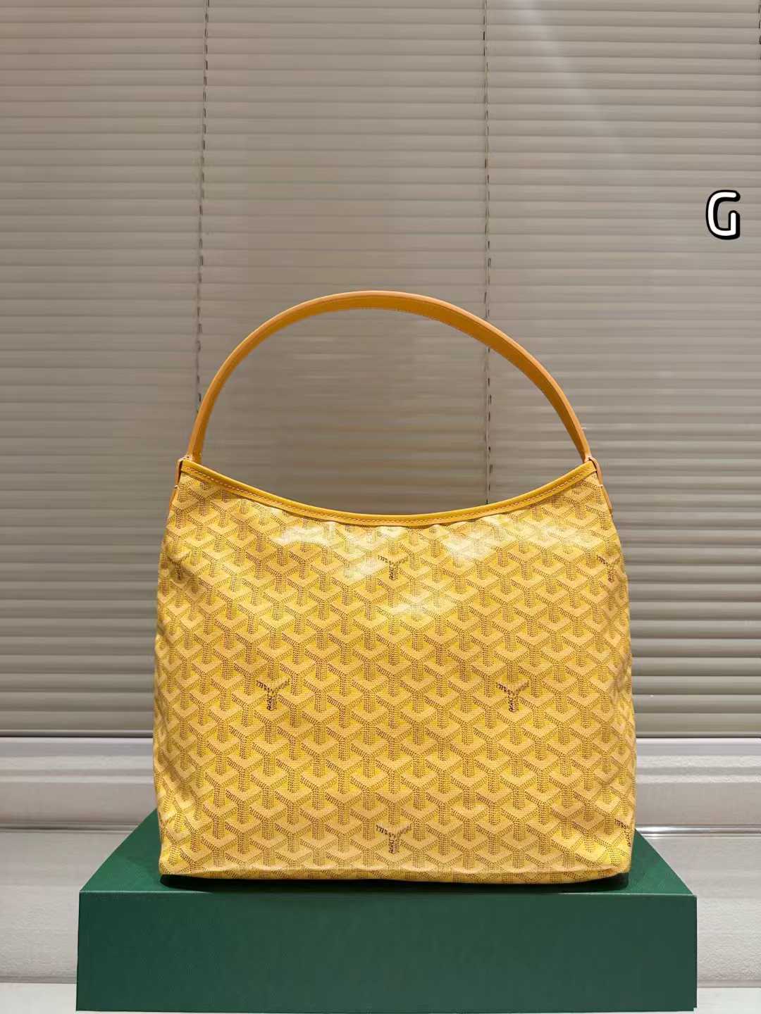 OP-GOYARD-HOBO