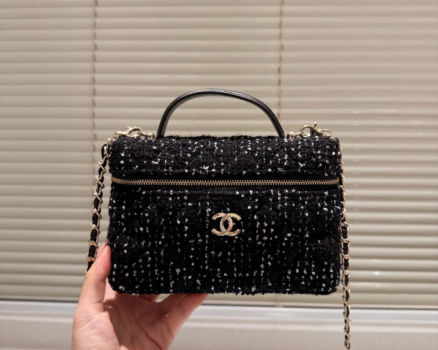 OP-CHANEL-ICONIC